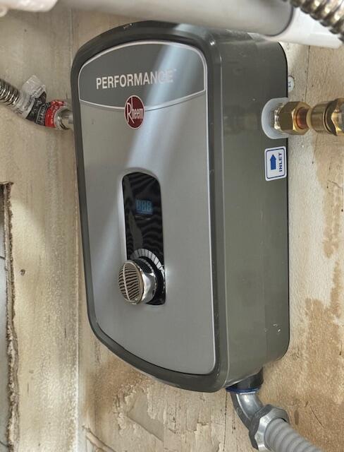 PINE RIDGE IV CONDO - Residential