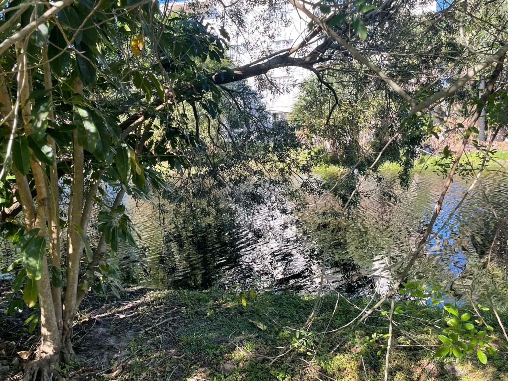 LAUDERDALE LAKES WEST GAT - Residential