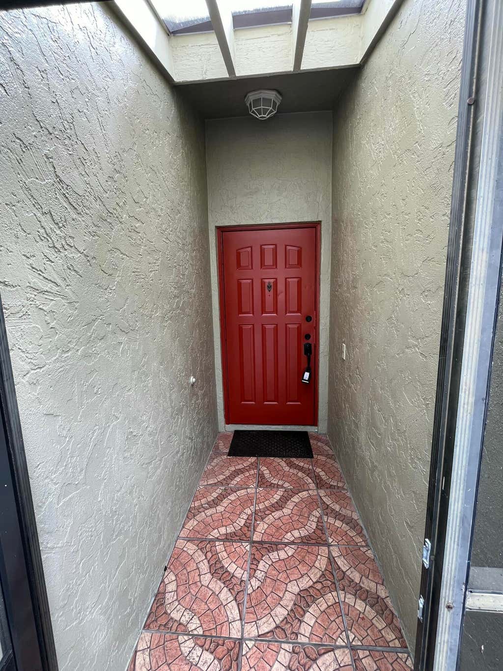 Photo of 172 Meadows Drive, Boynton Beach, FL 33436 (MLS # R11028033)