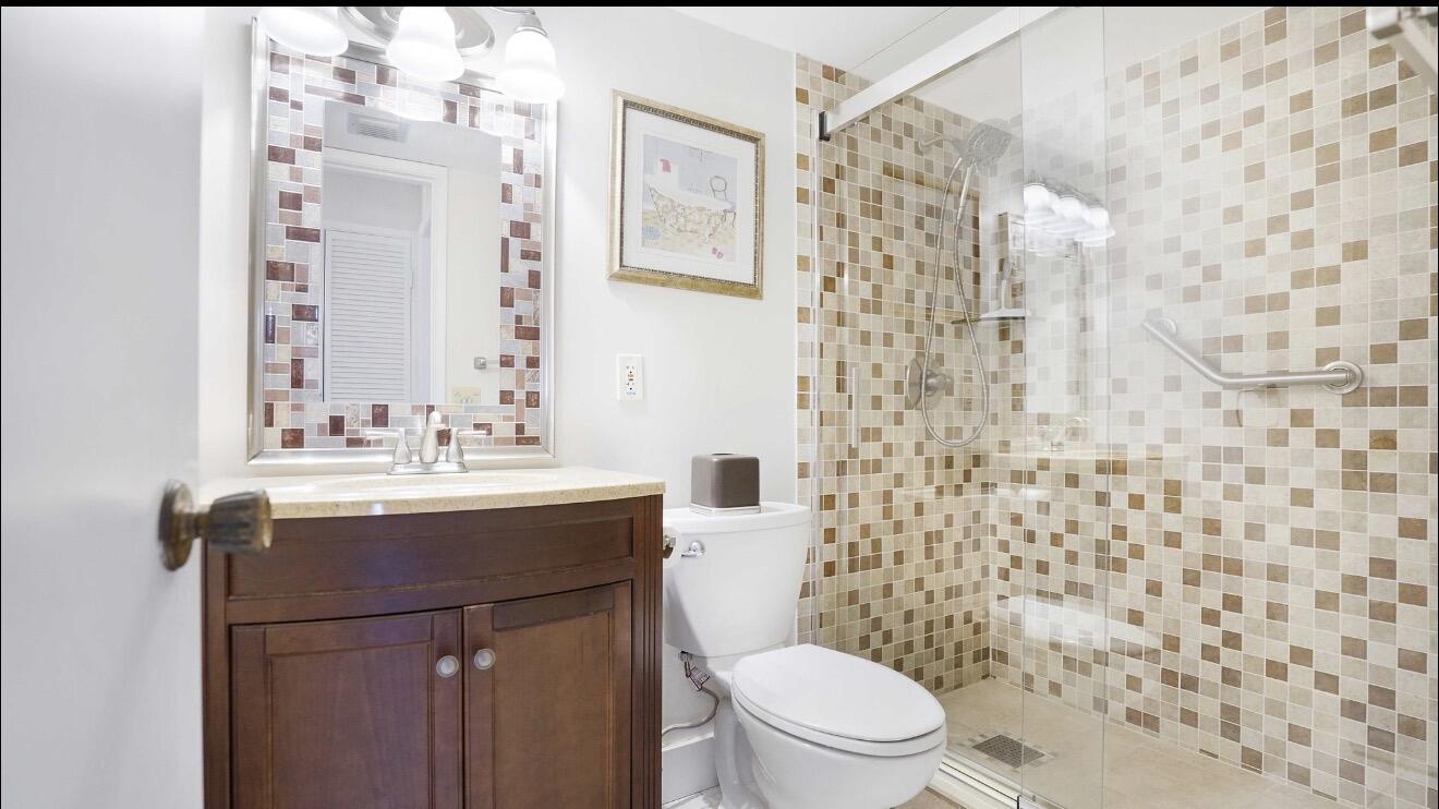 GARDEN-AIRE VILLAGE CONDO - Residential