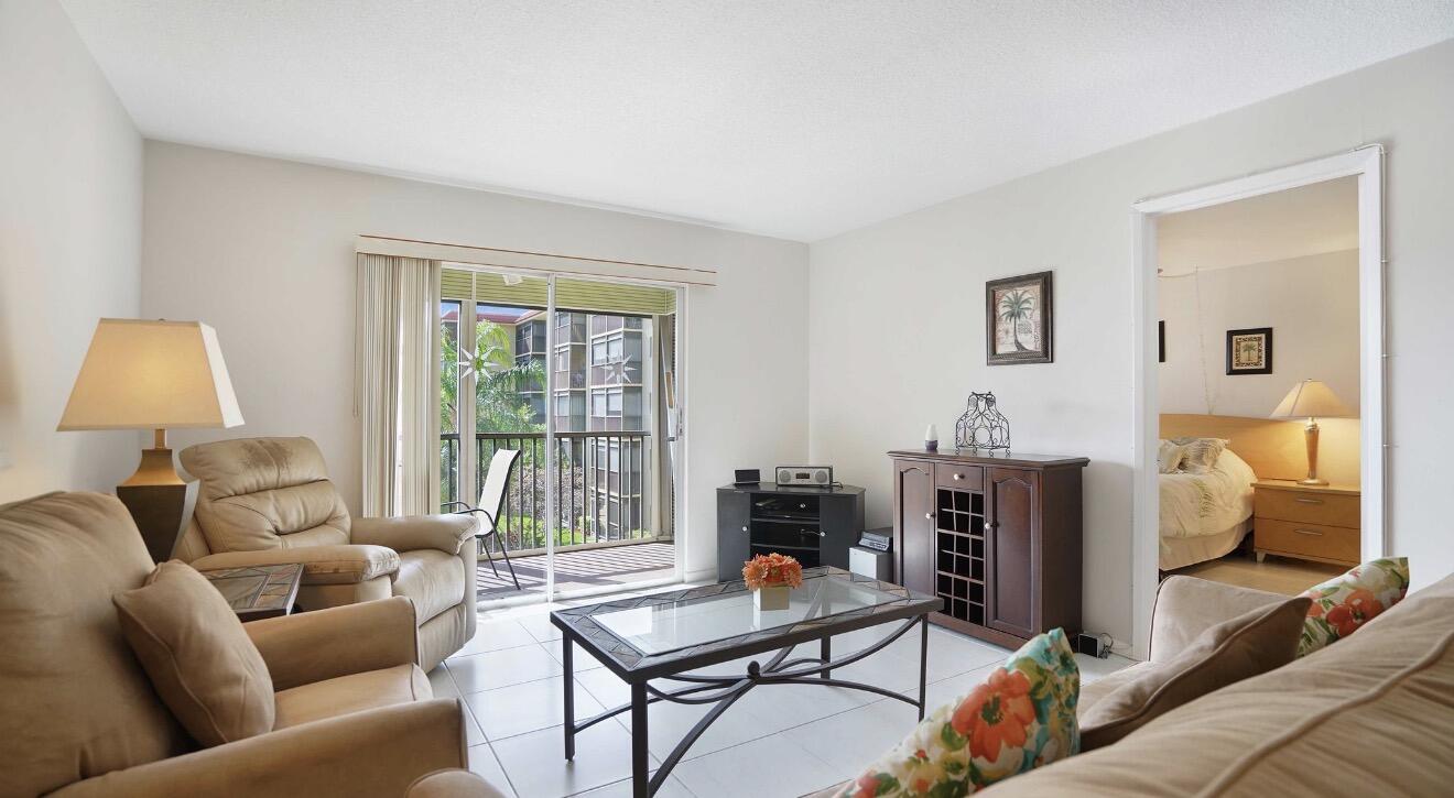 GARDEN-AIRE VILLAGE CONDO - Residential