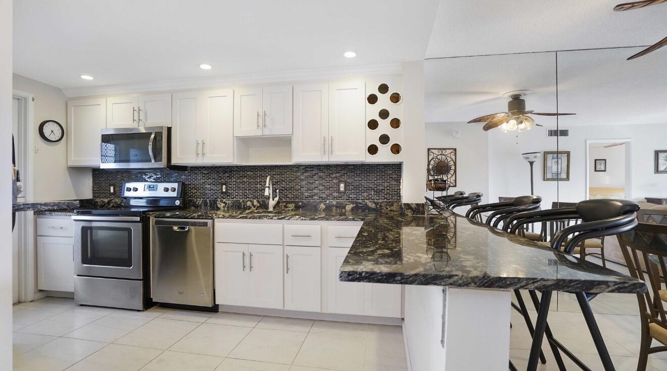 GARDEN-AIRE VILLAGE CONDO - Residential