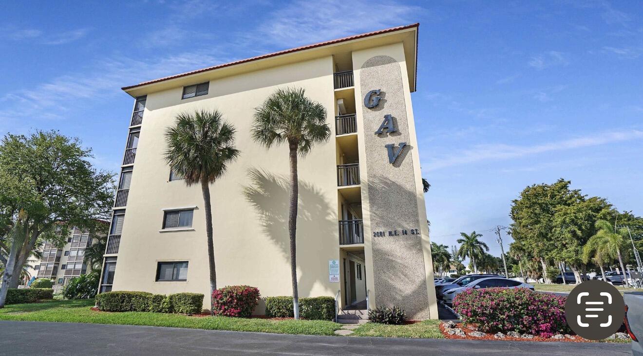 GARDEN-AIRE VILLAGE CONDO - Residential