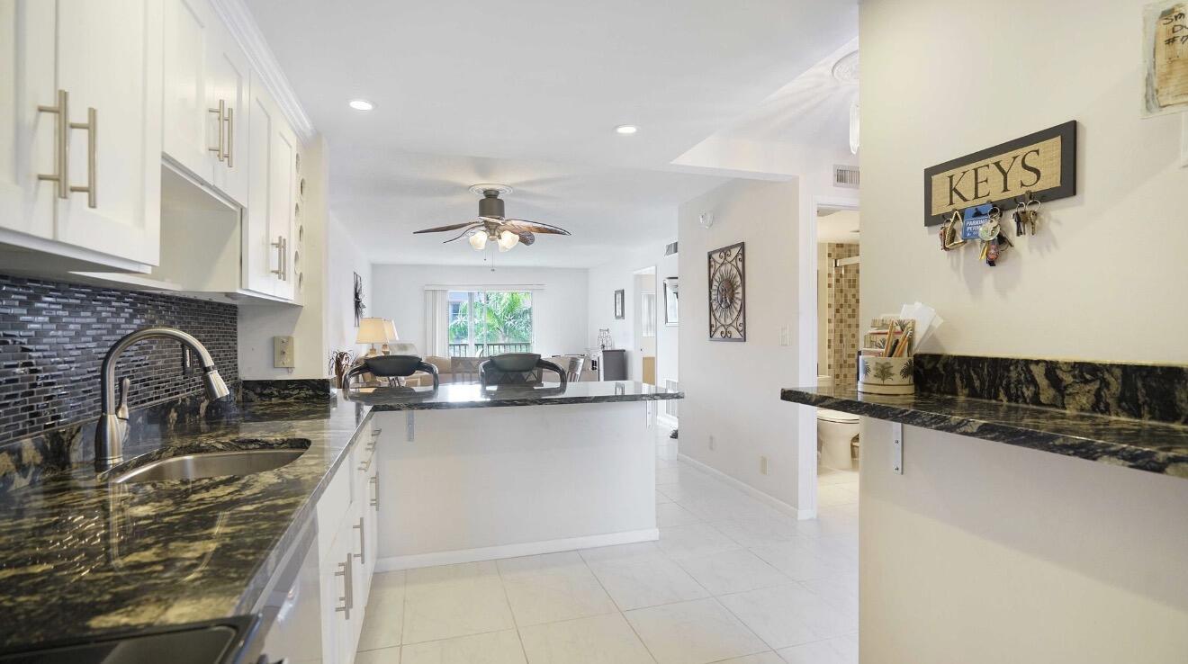 GARDEN-AIRE VILLAGE CONDO - Residential