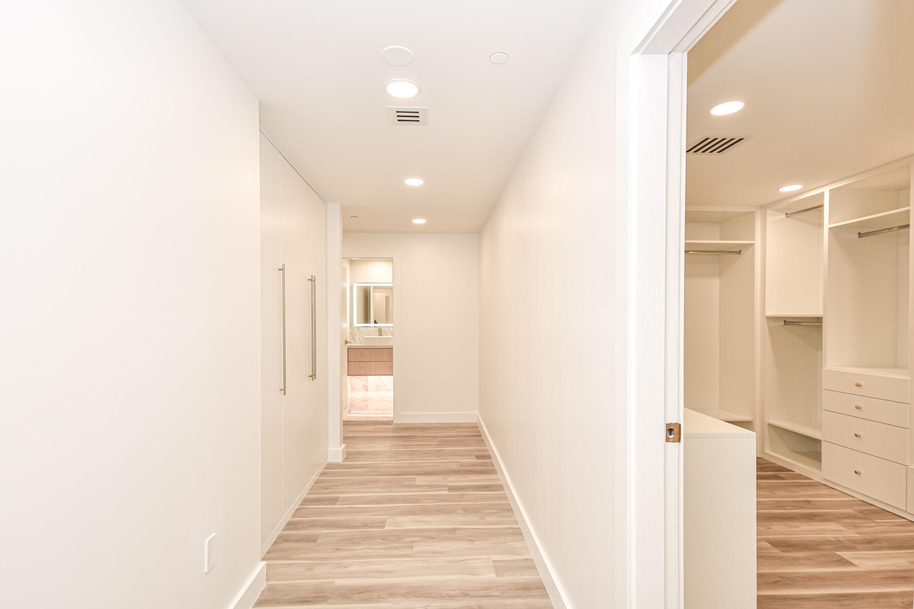 THE PALACE AT BAL HARBOUR CONDO - Residential