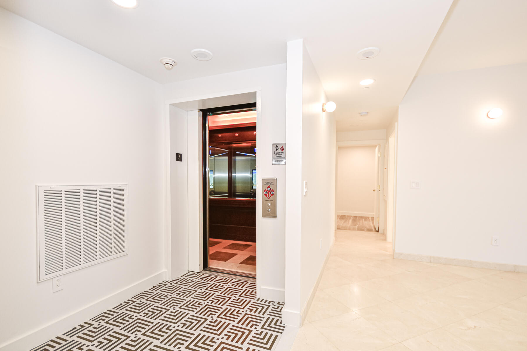 THE PALACE AT BAL HARBOUR CONDO - Residential
