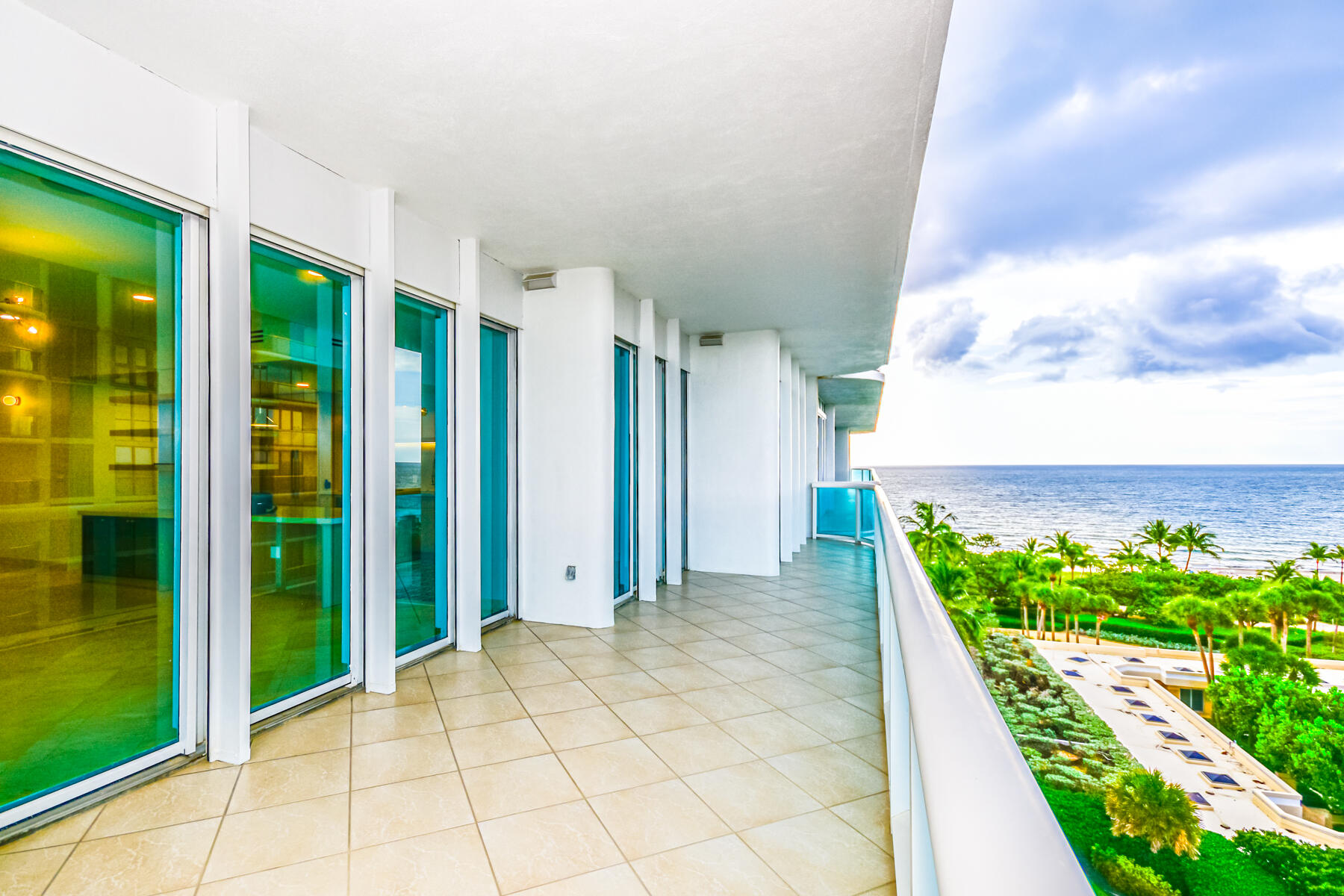 THE PALACE AT BAL HARBOUR CONDO - Residential
