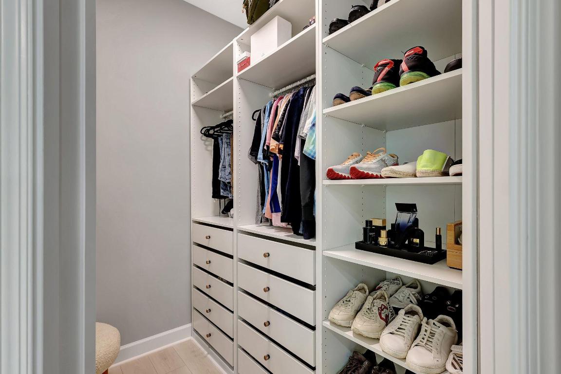 WOODLANDS OF WESTLAKE - Residential