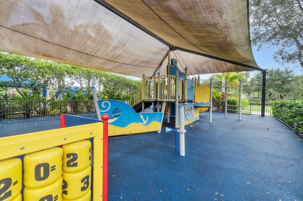 TRAILS AT CANYON - Residential