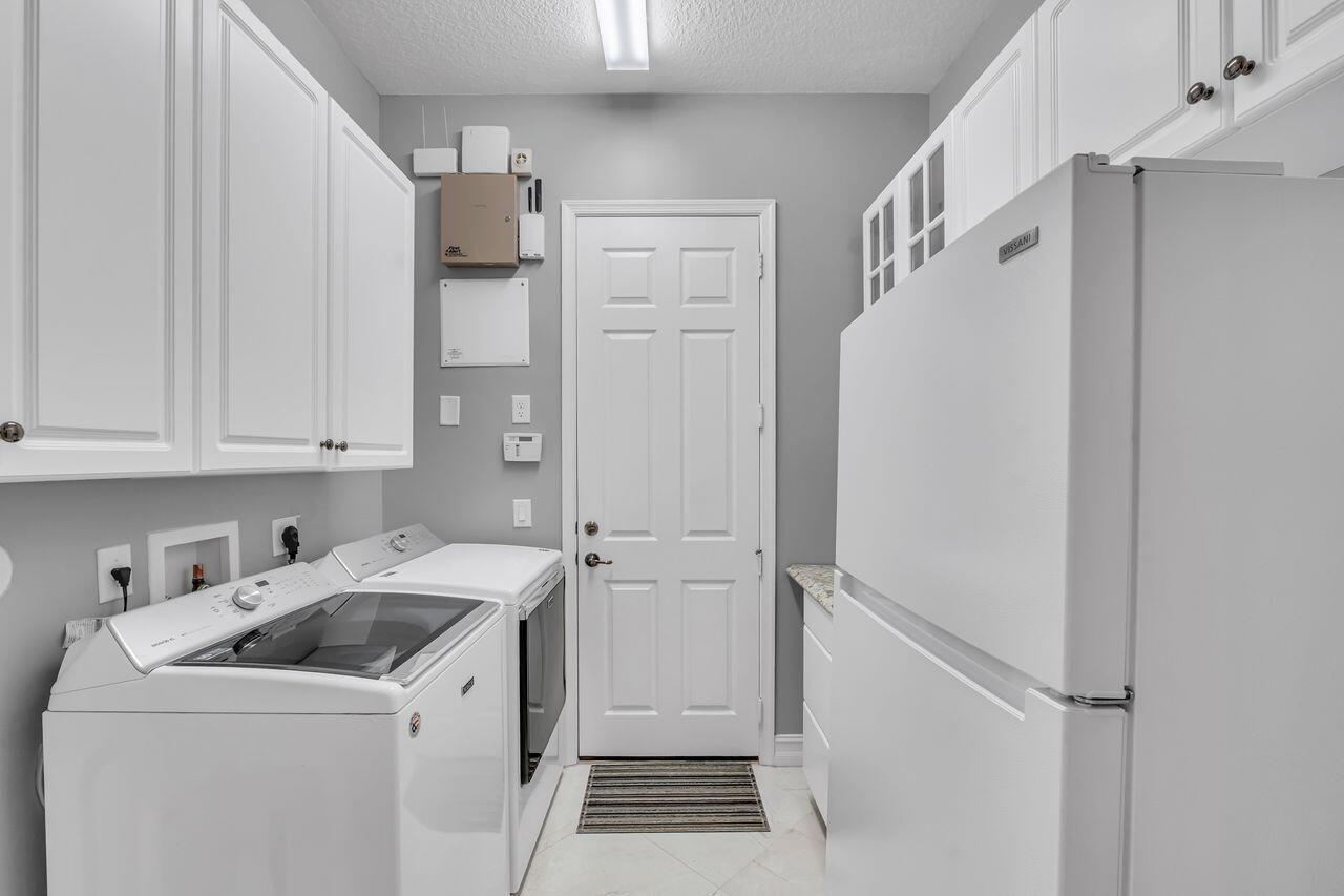 TRAILS AT CANYON - Residential