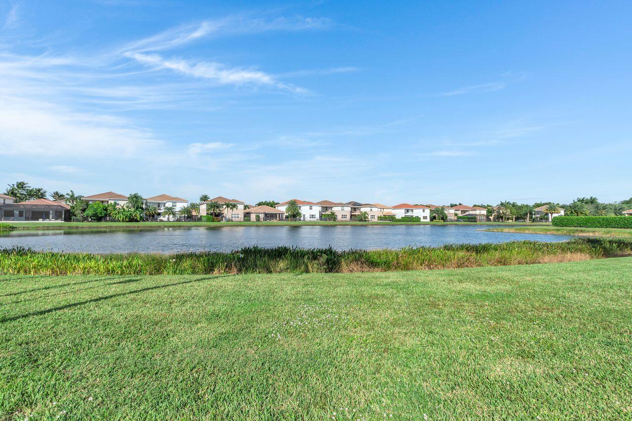 TRAILS AT CANYON - Residential