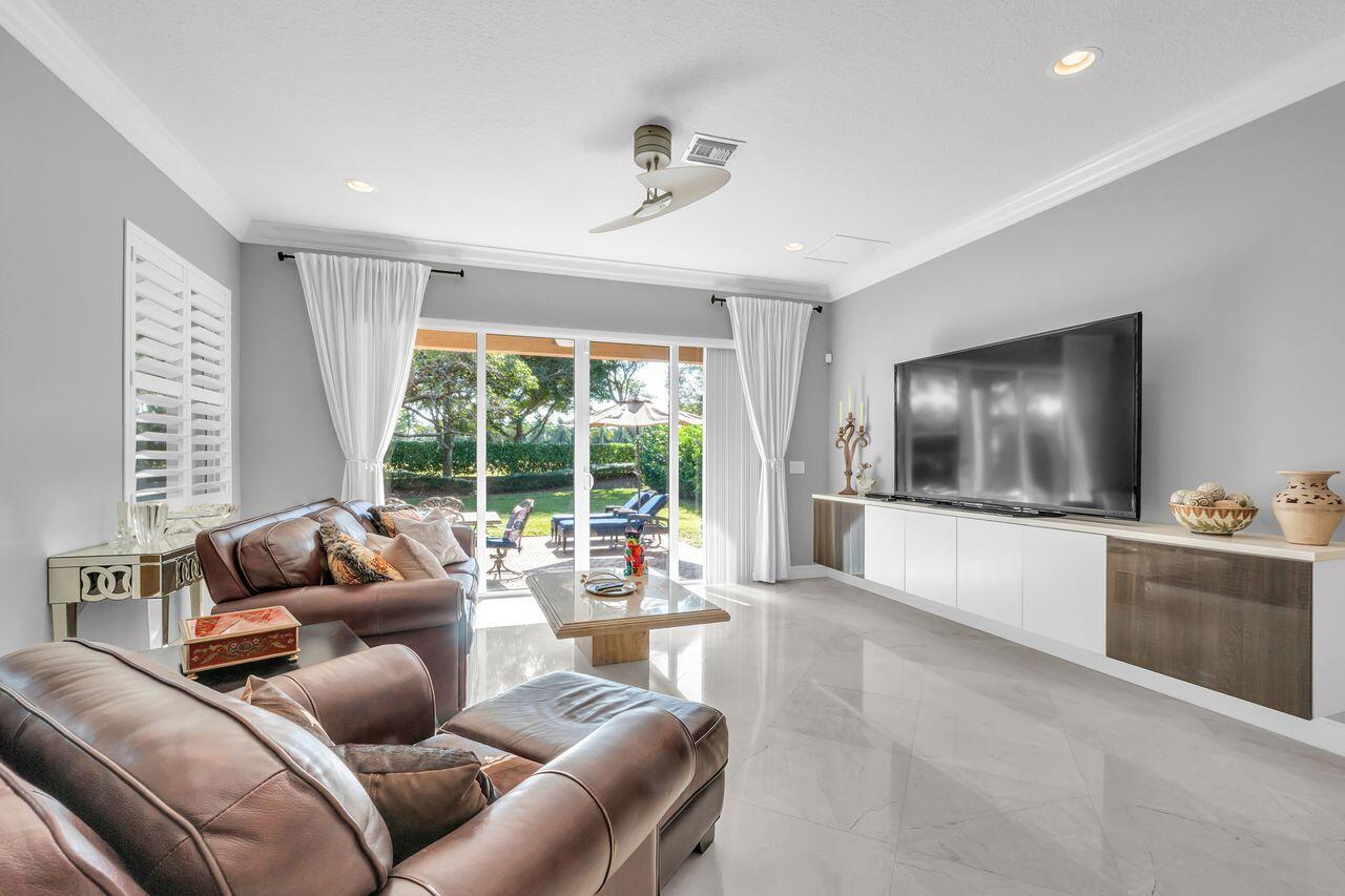 TRAILS AT CANYON - Residential