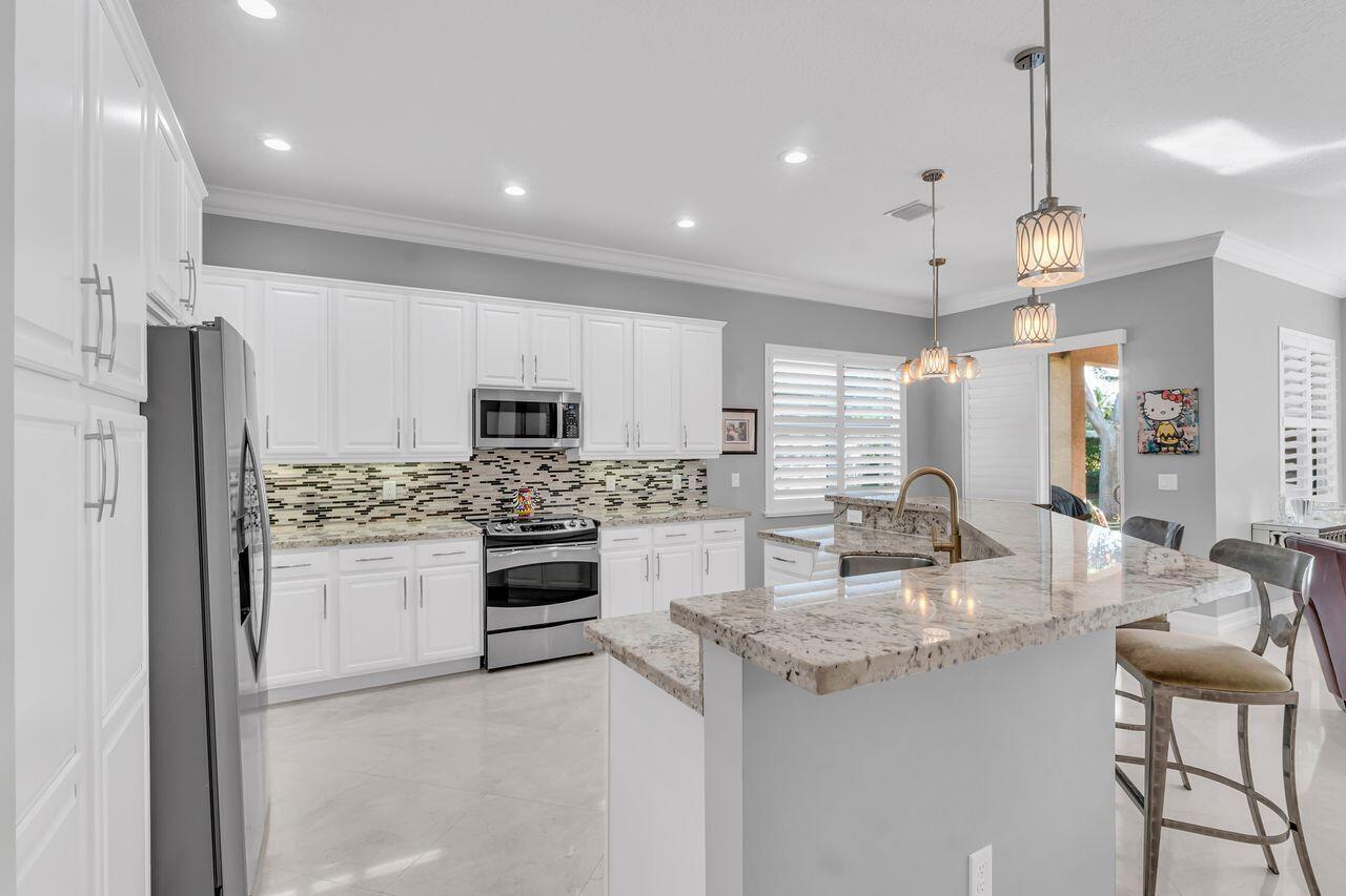 TRAILS AT CANYON - Residential