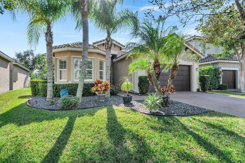 Photo of 11453 Mantova Bay Circle, Boynton Beach, FL 33473 (MLS # R11139832)