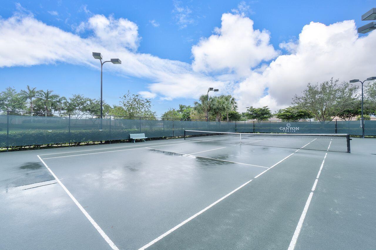 TRAILS AT CANYON - Residential