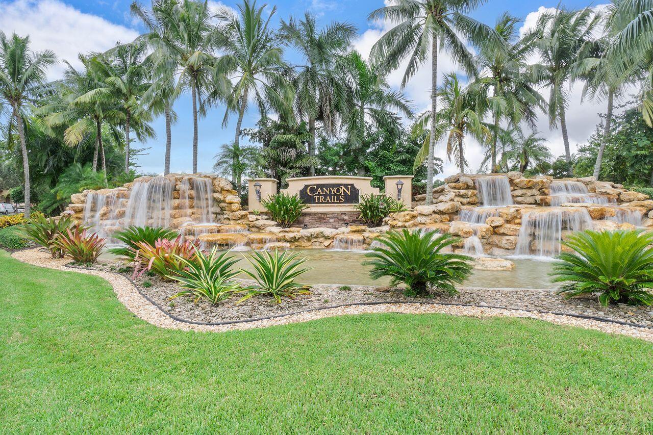 TRAILS AT CANYON - Residential