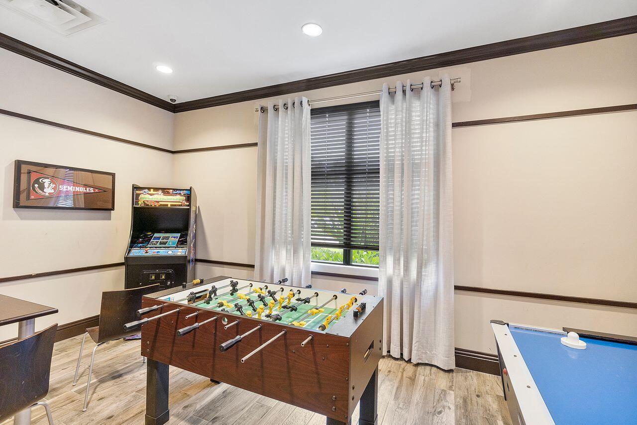 TRAILS AT CANYON - Residential