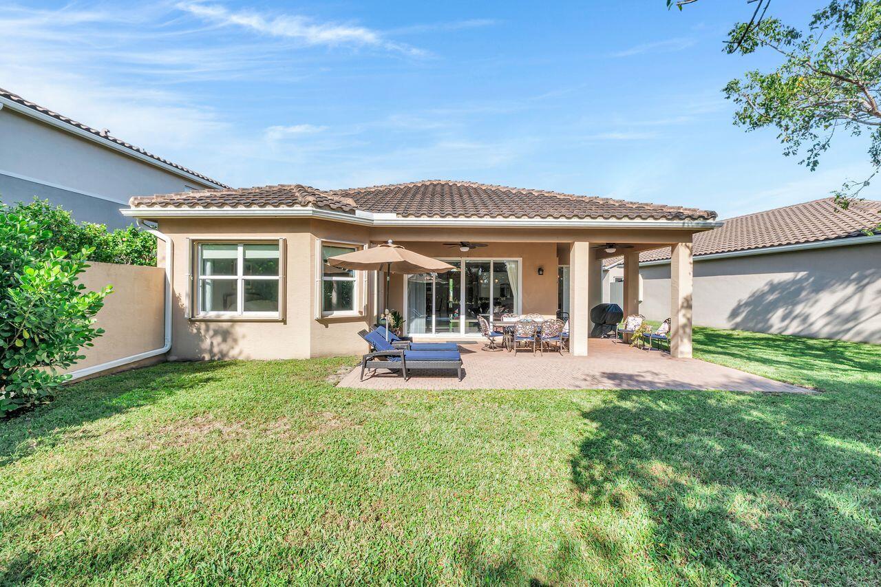 TRAILS AT CANYON - Residential