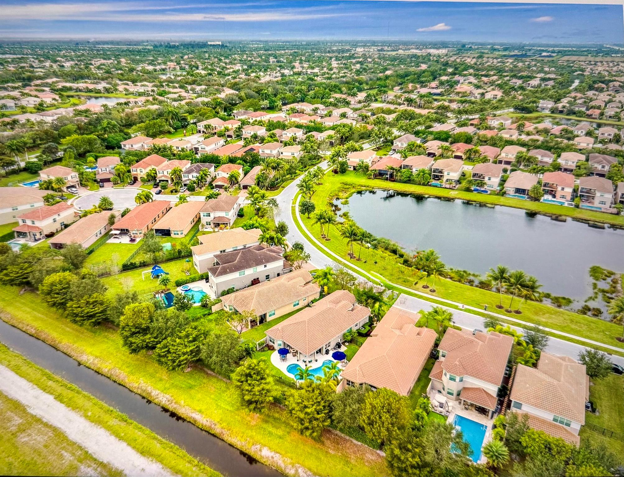 TRAILS AT CANYON - Residential