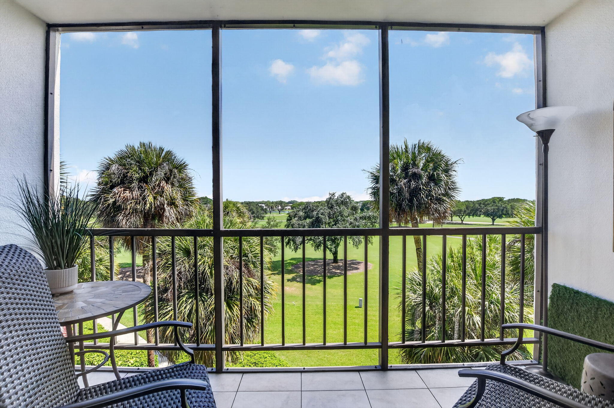 Willow Wood Midrise - Residential