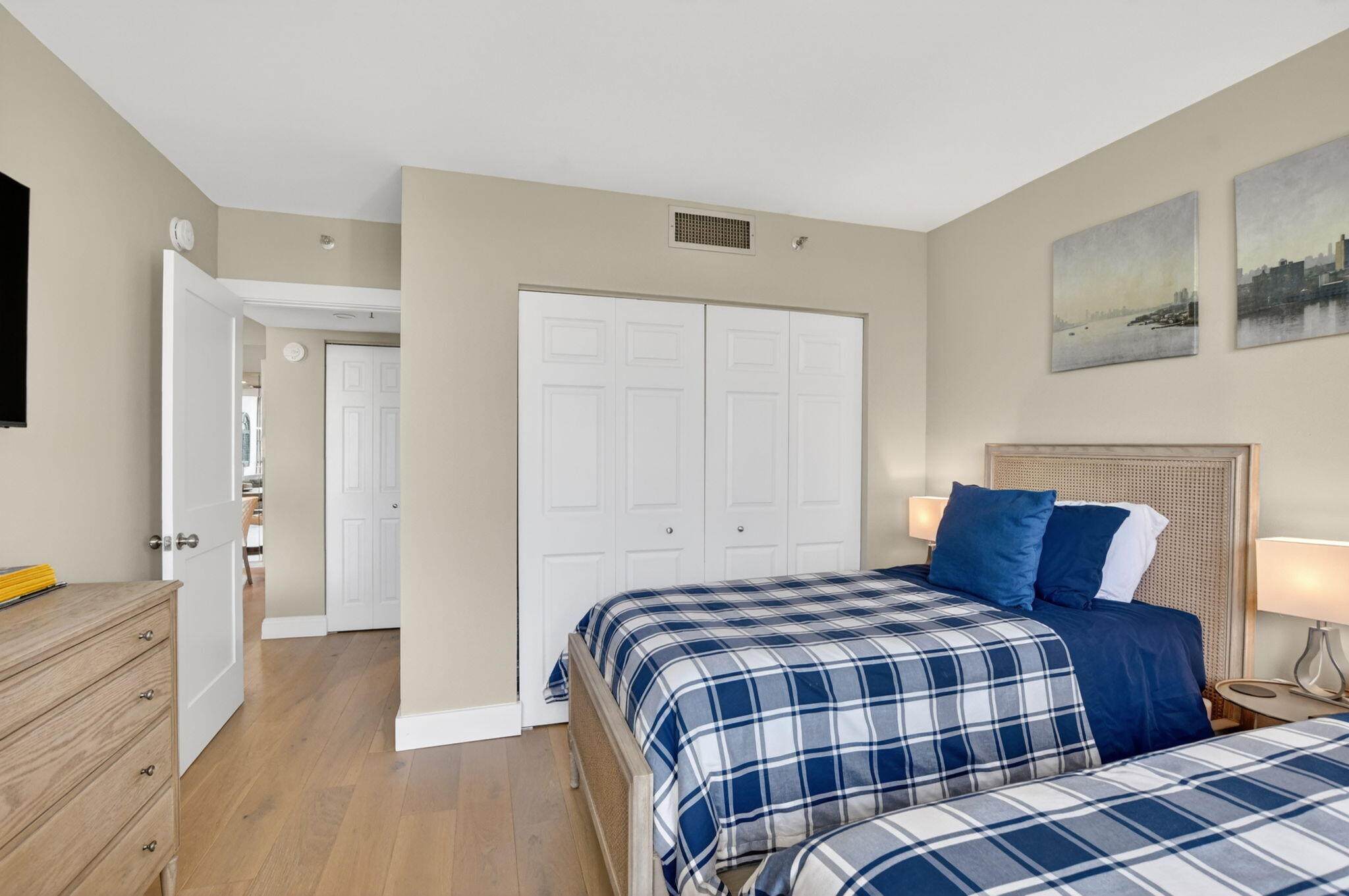 Willow Wood Midrise - Residential