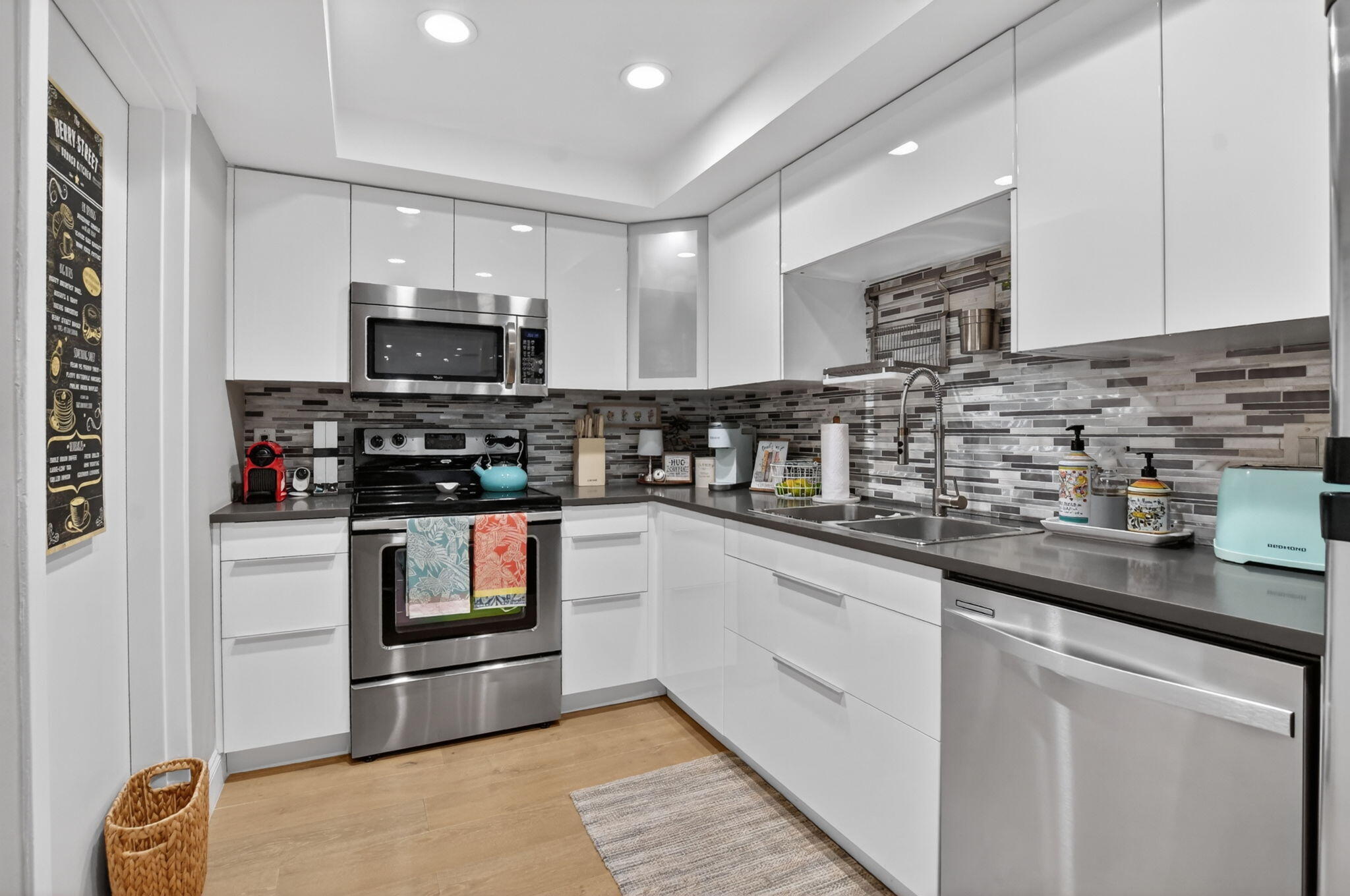 Willow Wood Midrise - Residential