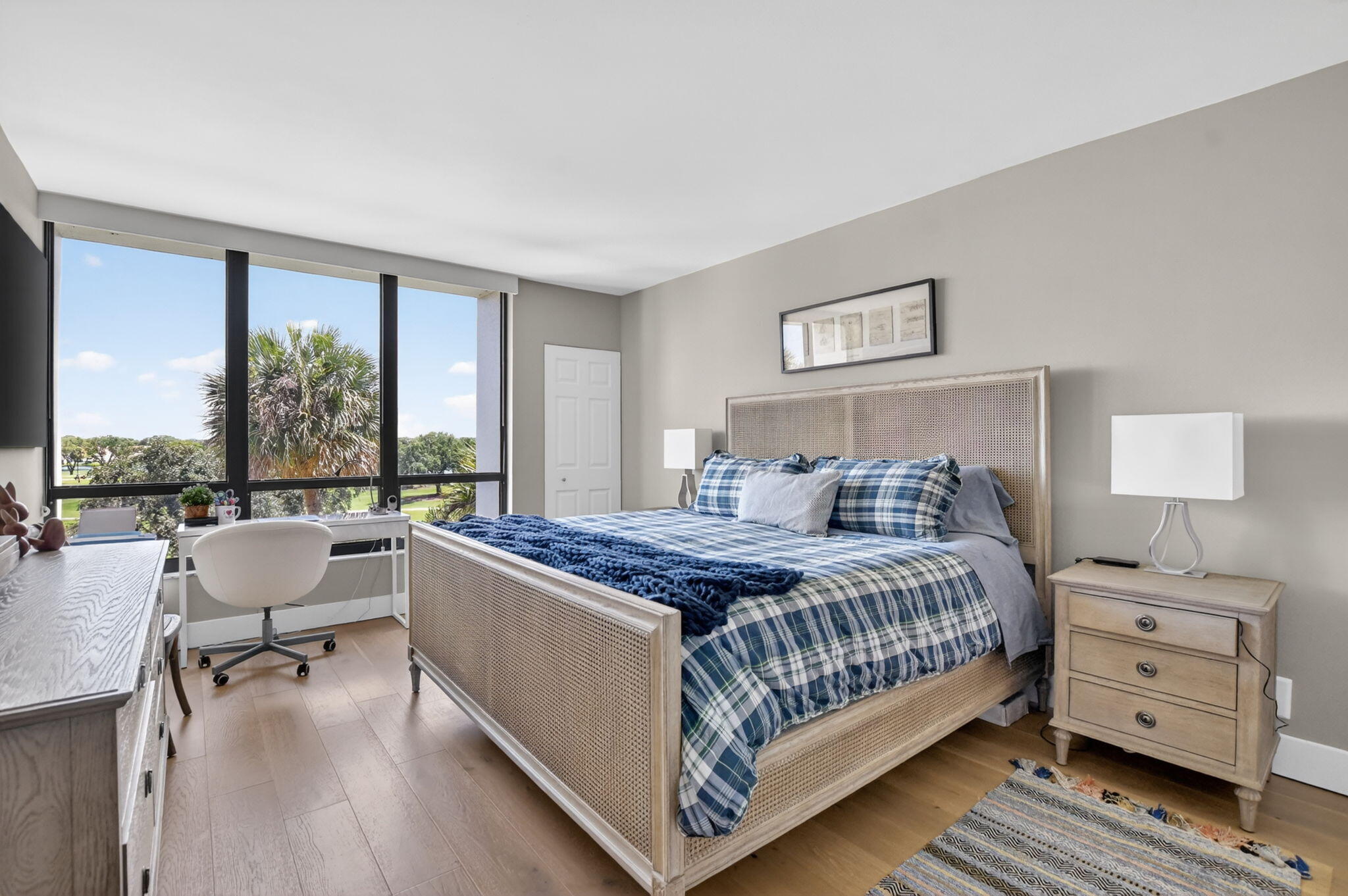 Willow Wood Midrise - Residential