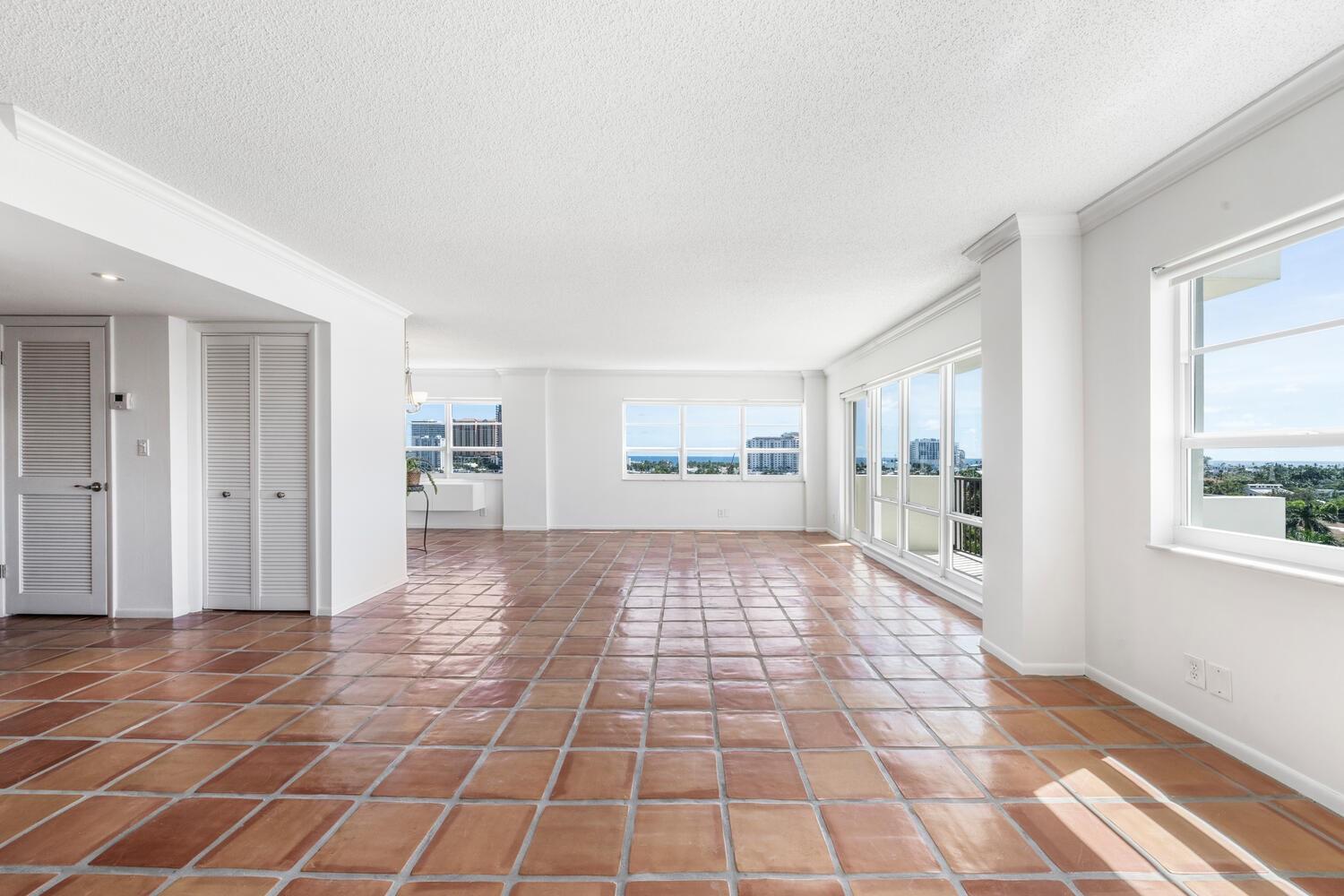 340 Sunset Dr 911