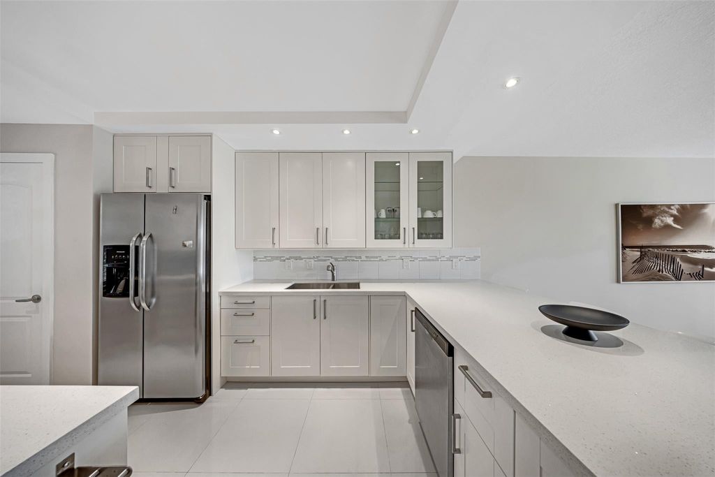 Photo of 4030 W Palm Aire Drive #406, Pompano Beach, FL 33069 (MLS # F10549637)