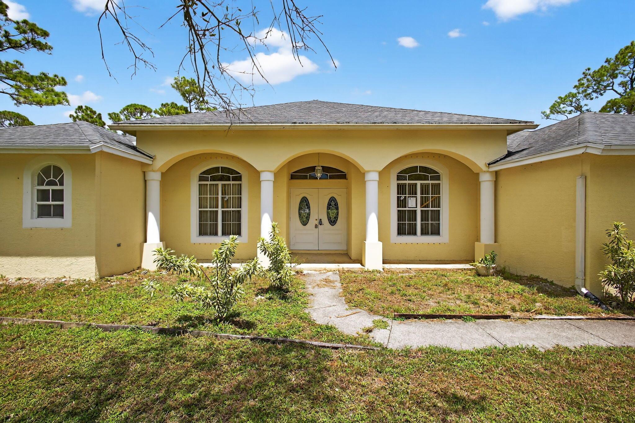 View photos, virtual tours, details... 17145 66th Court N