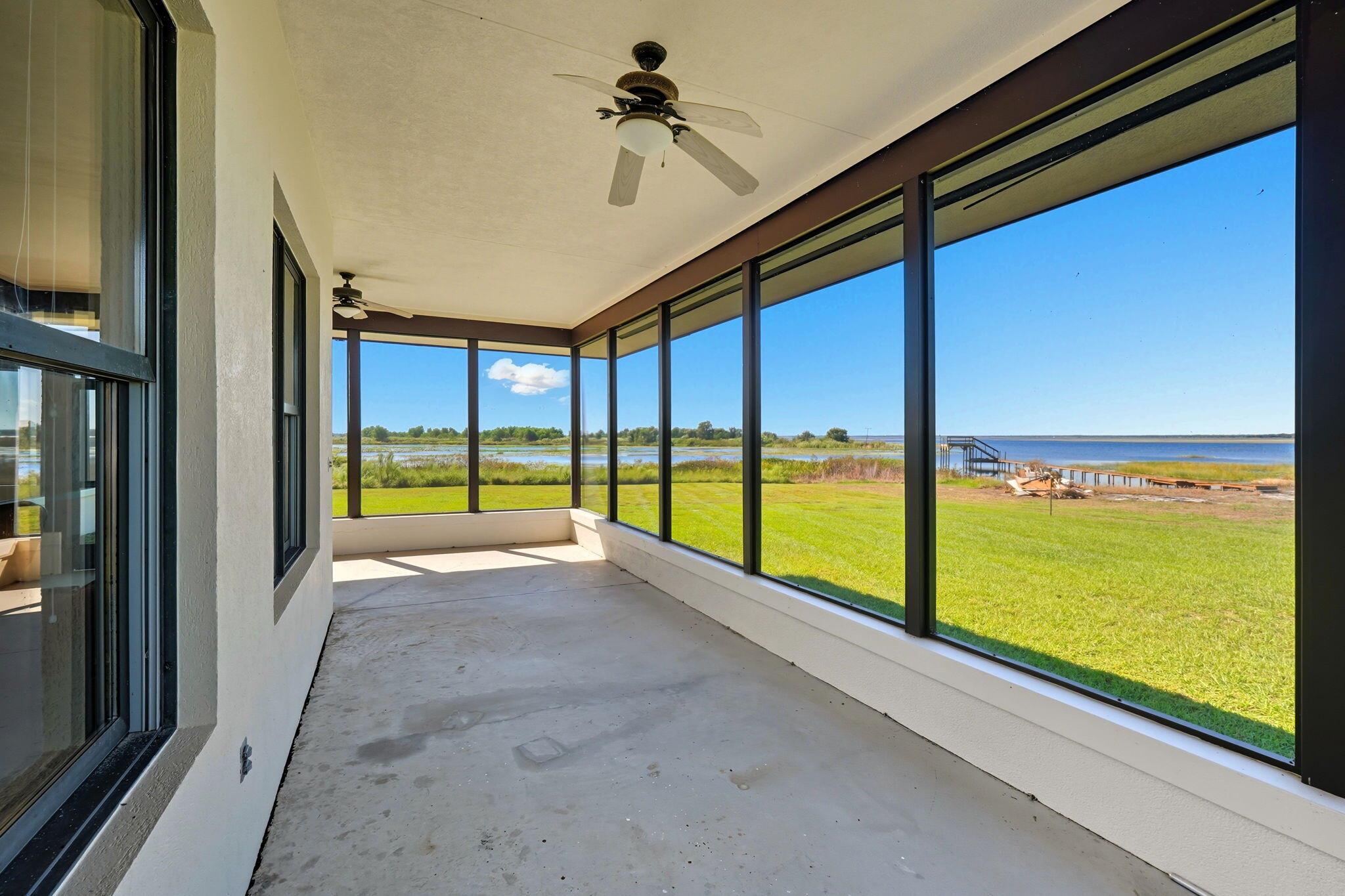 BREEZY POINT - Residential