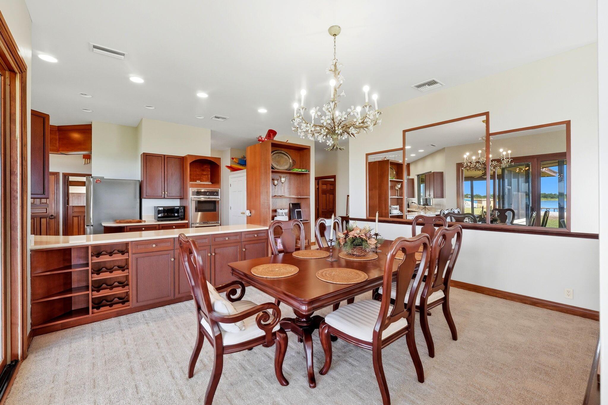 BREEZY POINT - Residential