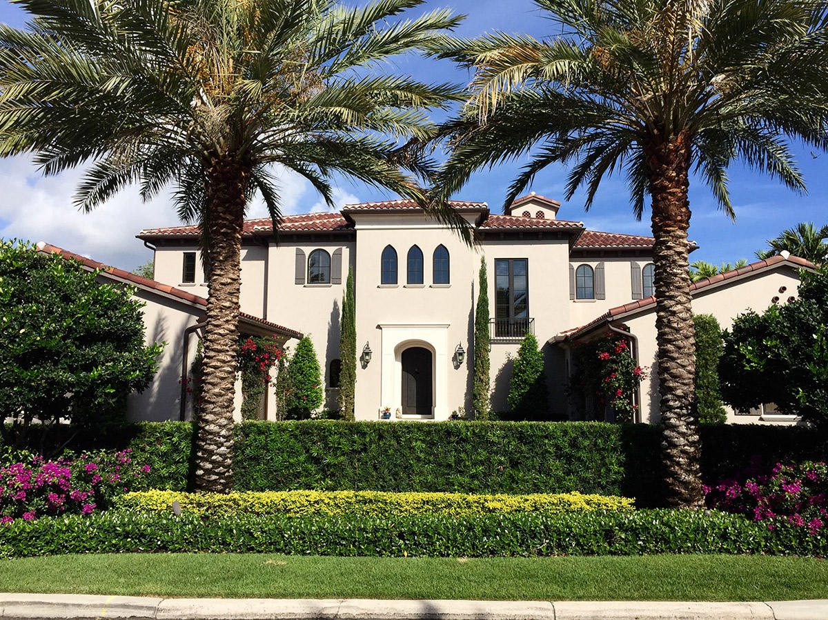 ROYAL PALM YACHT & COUNTRY CLUB - Residential