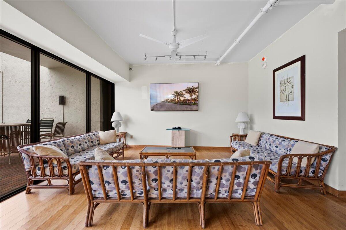 PLACIDO MAR CONDO - Residential