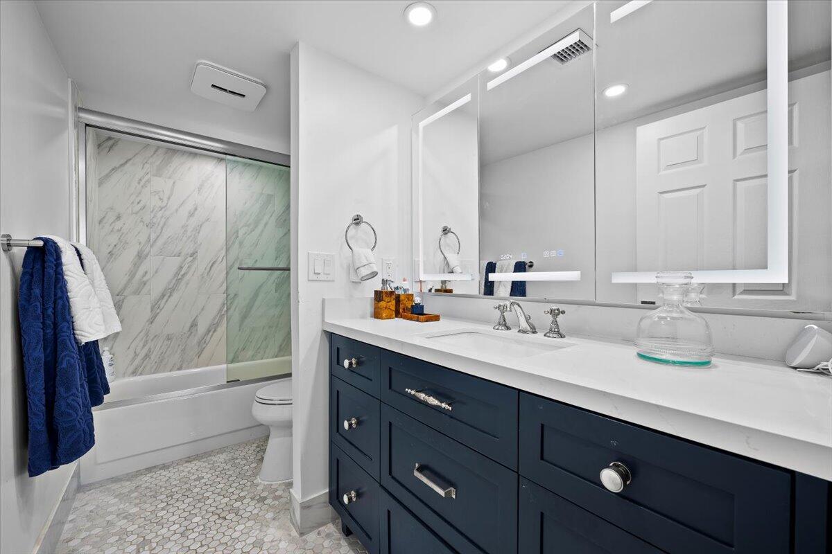 PLACIDO MAR CONDO - Residential