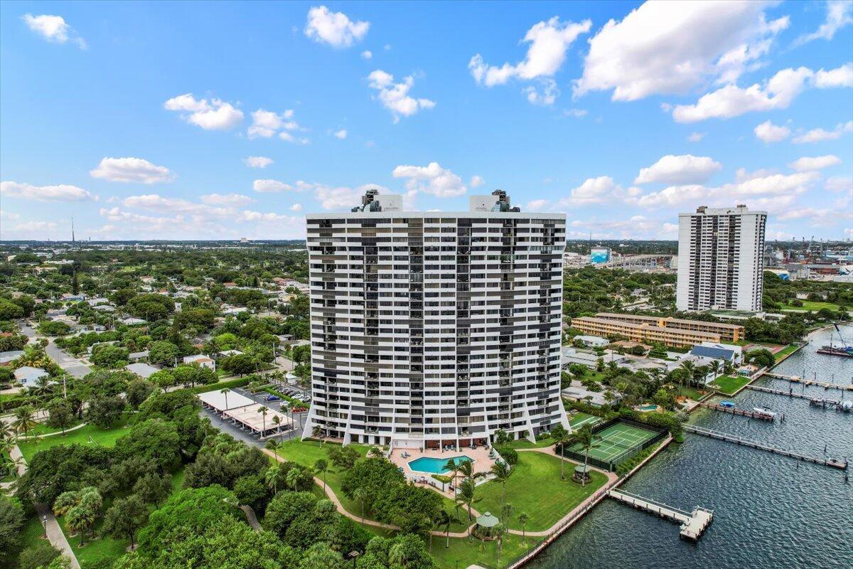 PLACIDO MAR CONDO - Residential