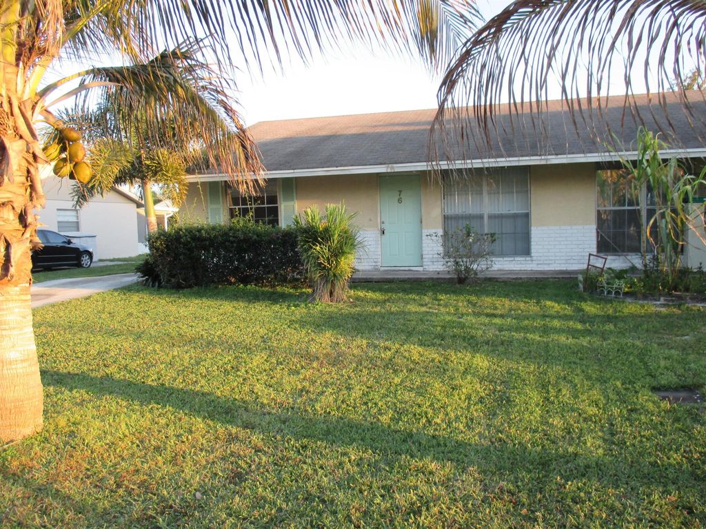 Photo of 76 SE Millwood Terrace, Stuart, FL 34997 (MLS # R10998472)