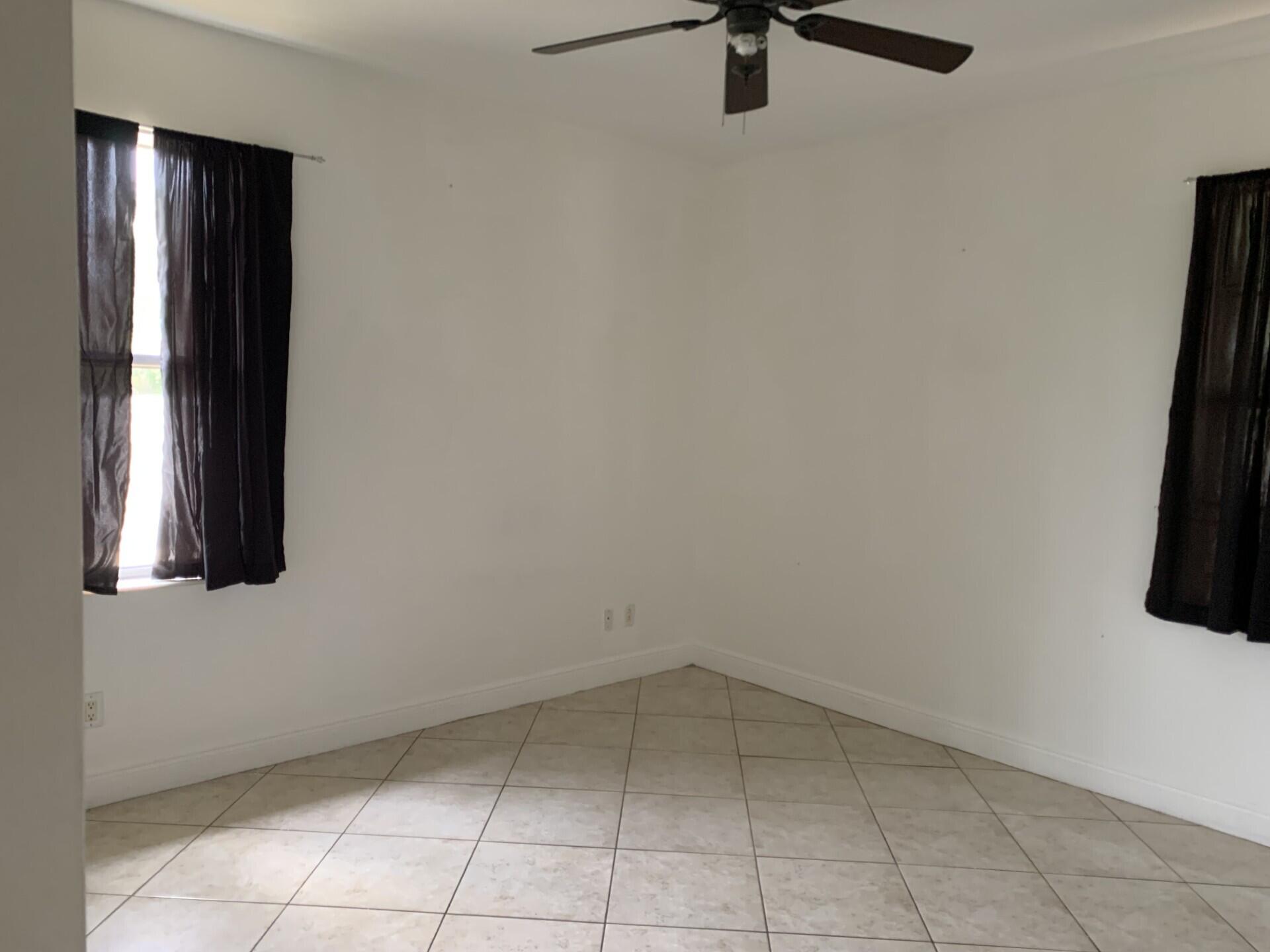PORT ST LUCIE SECTION 18 - Residential Lease