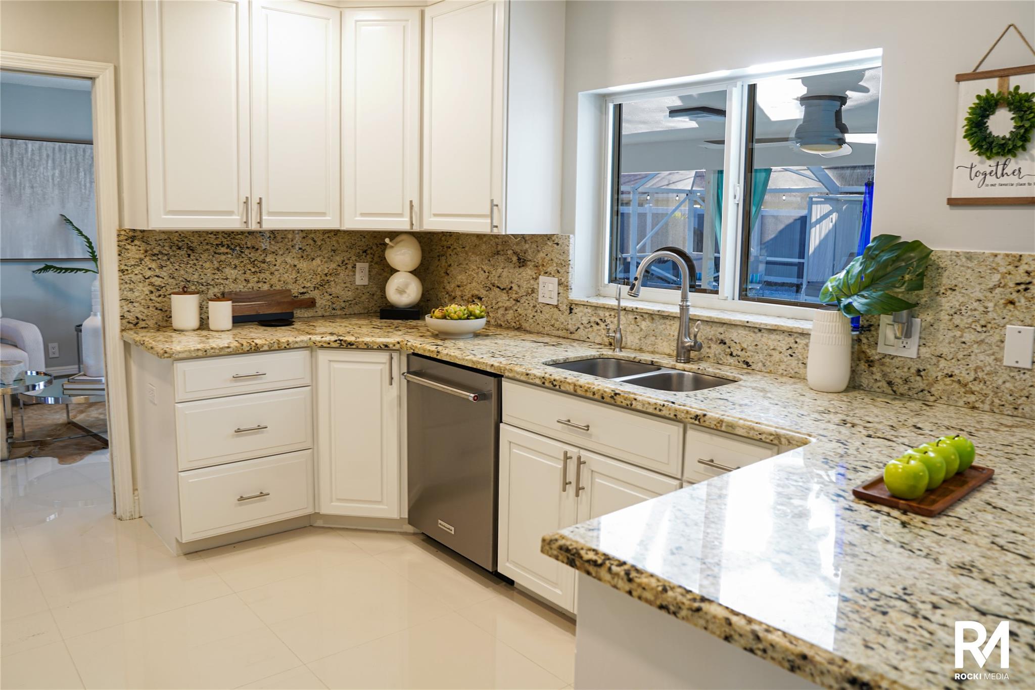 CORAL RIDGE COUNTRY CLUB - Residential