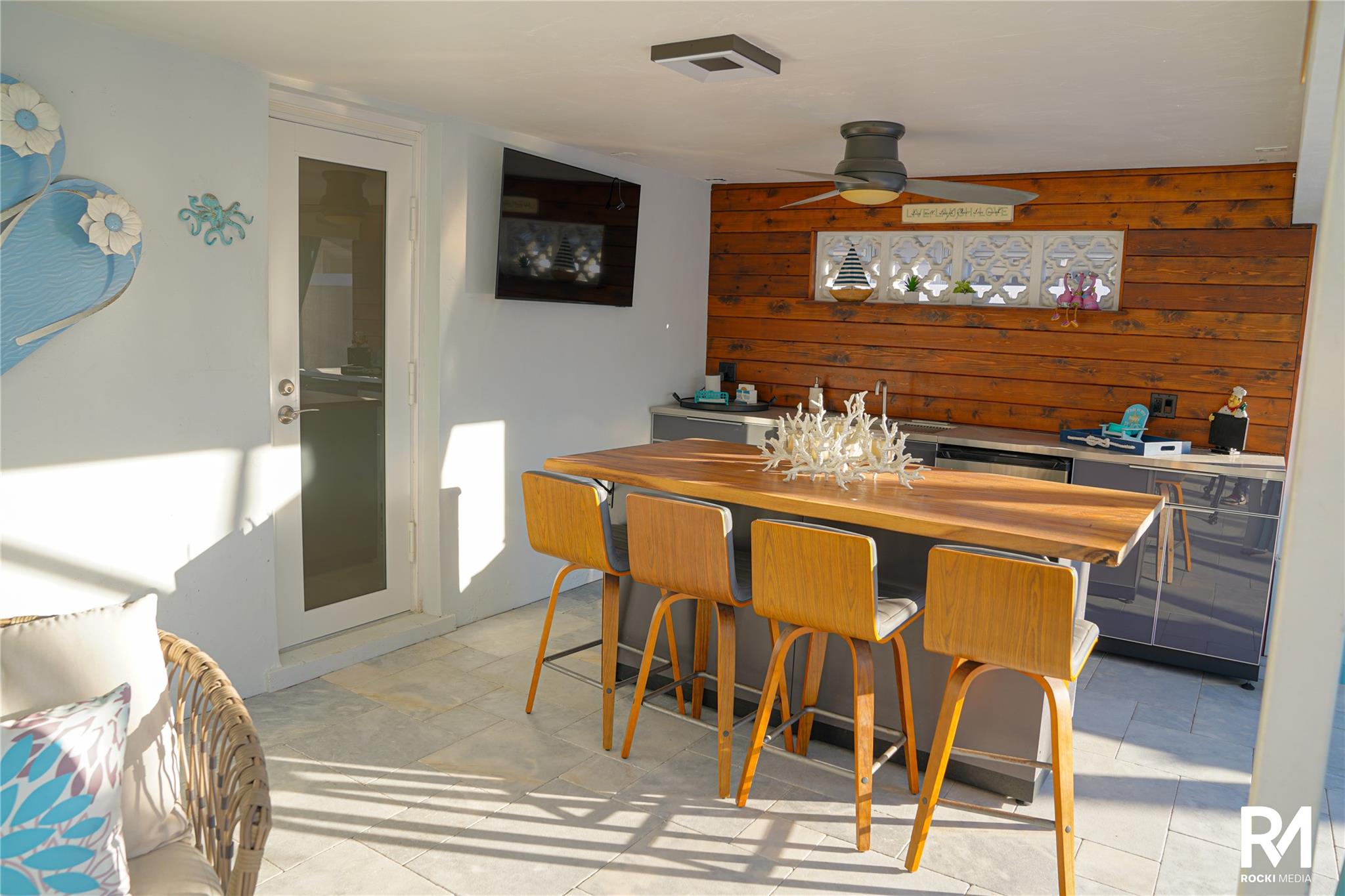 CORAL RIDGE COUNTRY CLUB - Residential