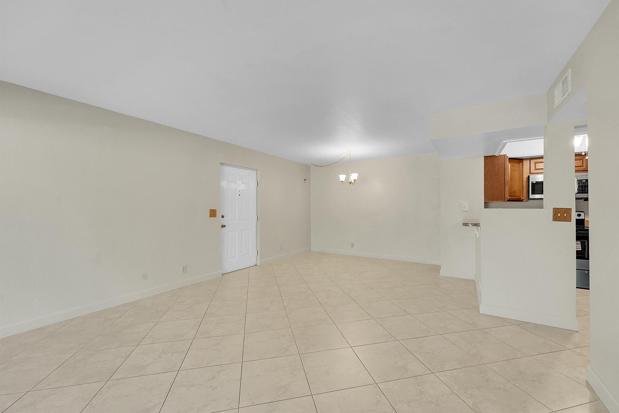 MIDPORT PLACE II, A CONDO - Residential