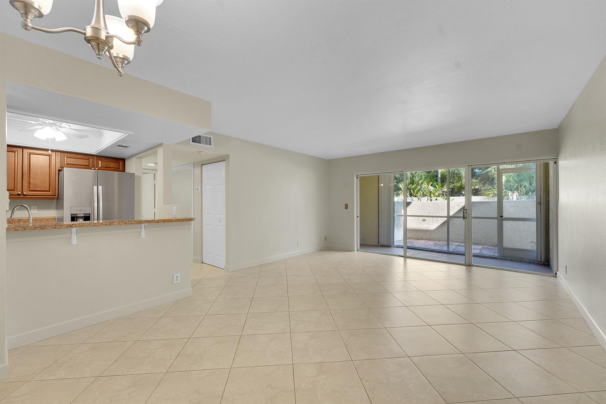 MIDPORT PLACE II, A CONDO - Residential
