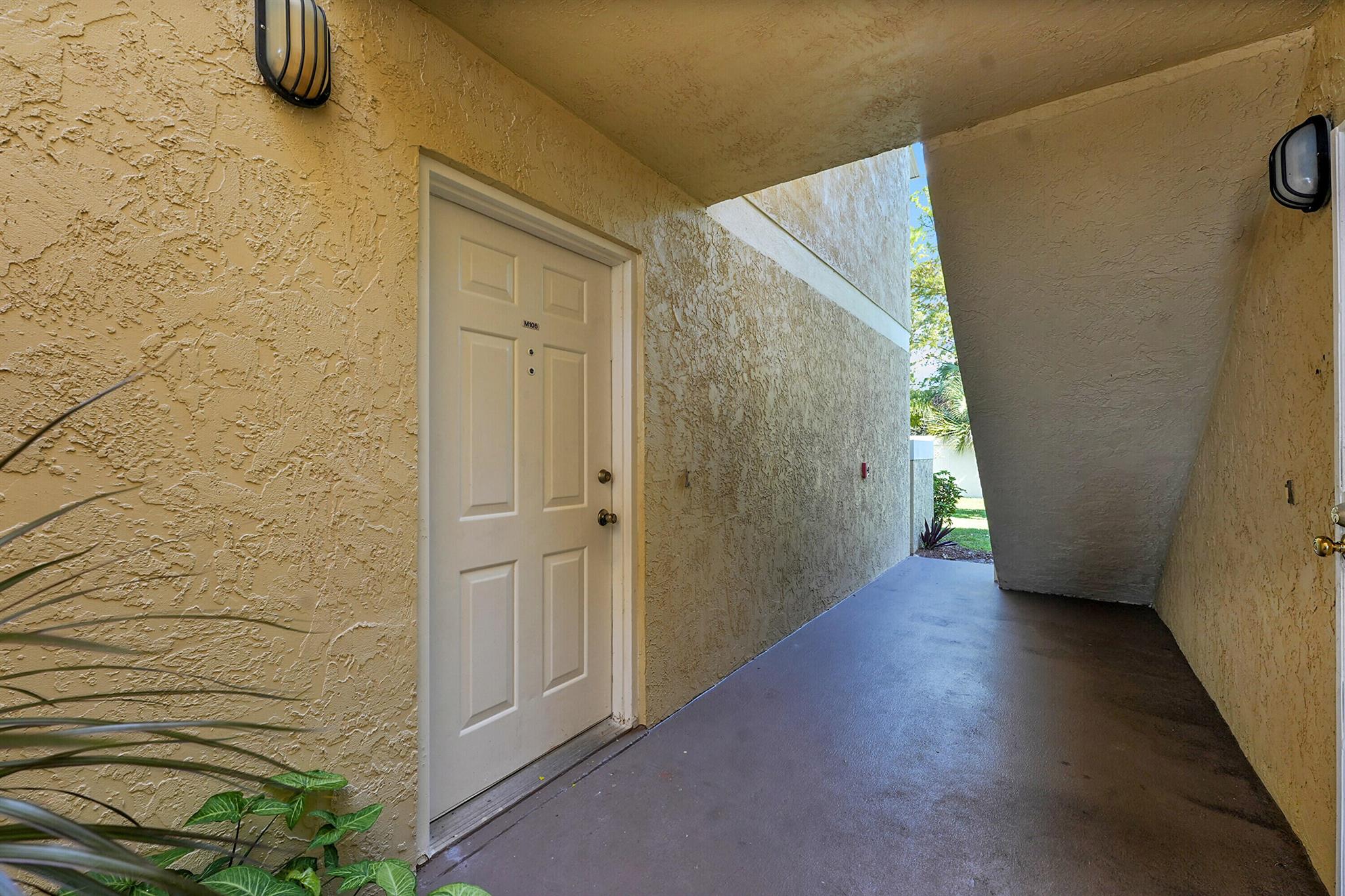 MIDPORT PLACE II, A CONDO - Residential