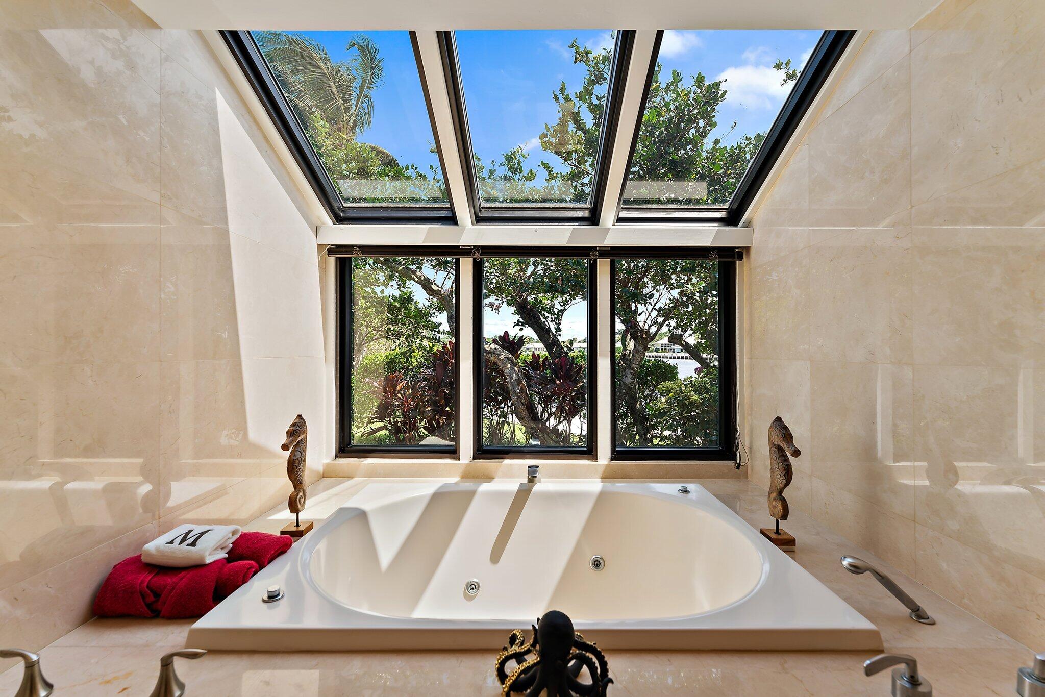 HIDDEN KEY - Residential Lease