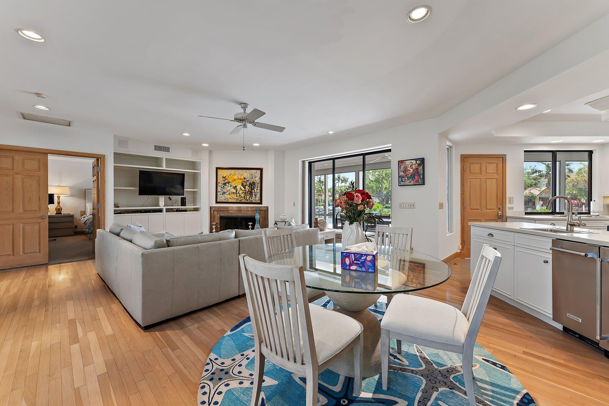 HIDDEN KEY - Residential Lease