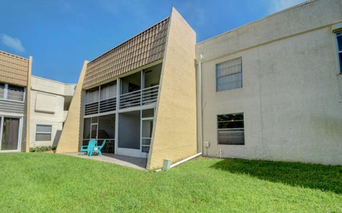 Tiny photo for 2700 Fiore Way #106, Delray Beach, FL 33445 (MLS # B26071052)