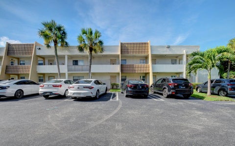 Tiny photo for 2700 Fiore Way #106, Delray Beach, FL 33445 (MLS # B26071052)