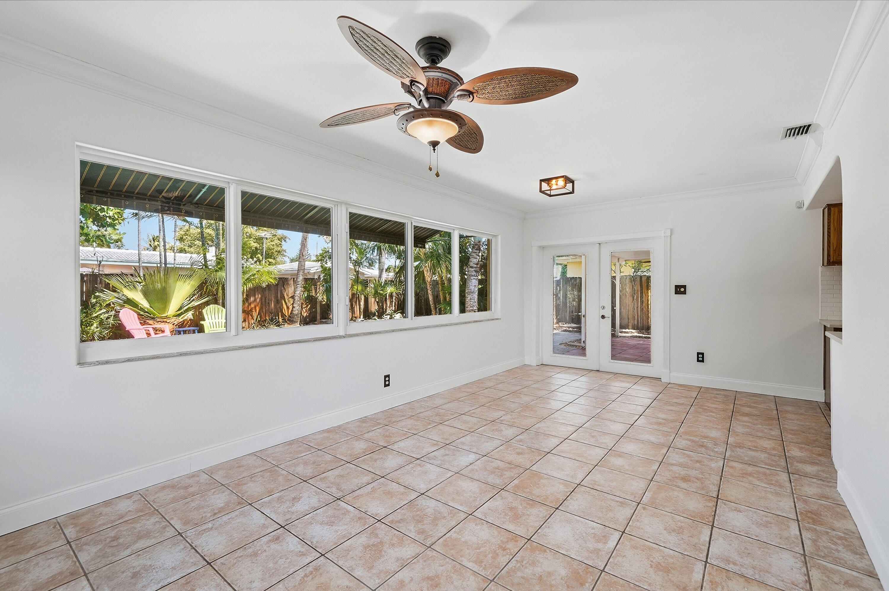 NORTH ANDREWS GARDENS 2ND ADD - Residential Lease