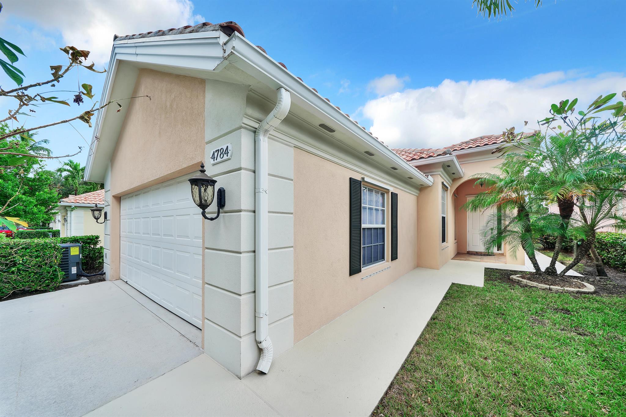 4784 Blossom Drive