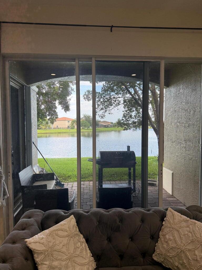 Newport Isle - Residential Lease